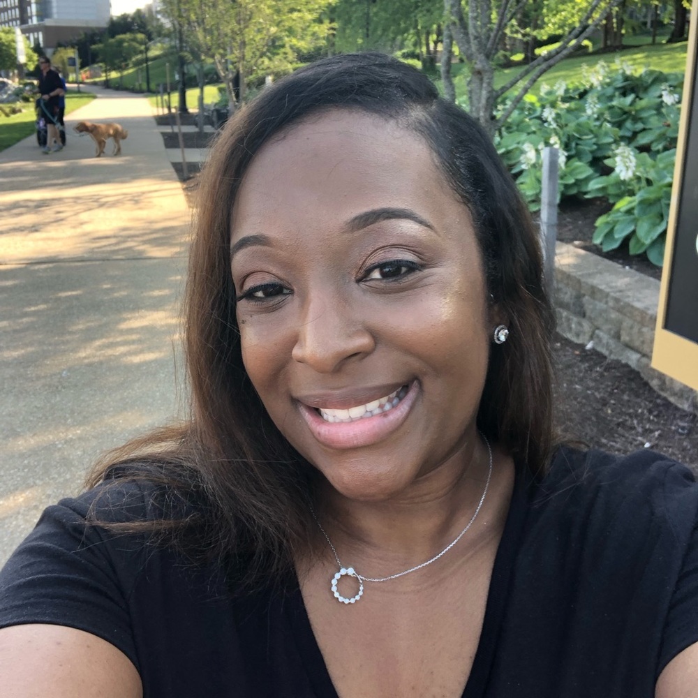 Meet your Posher, Sharita